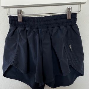 Lululemon Hotty Hot low rise short